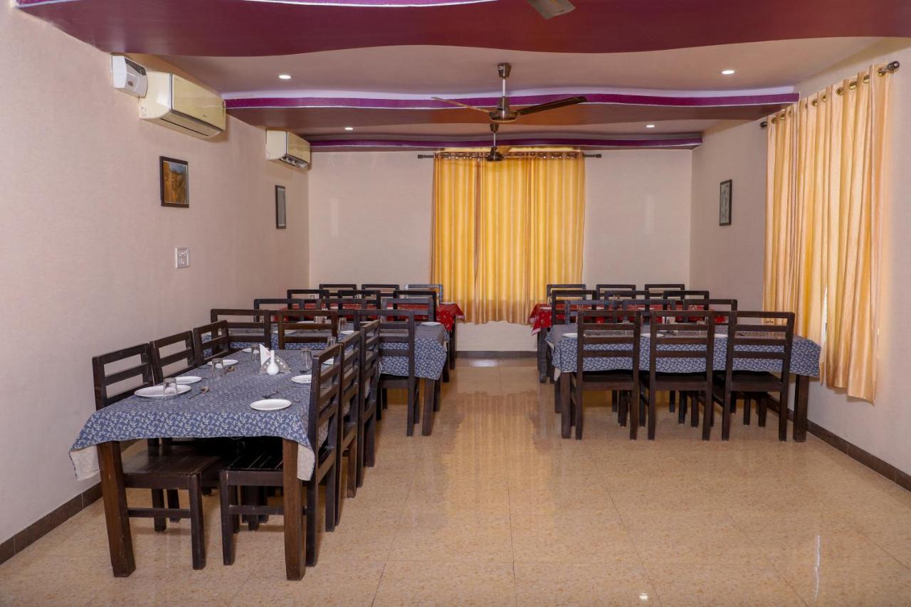 Hotel Yash Vilas Saváj Madhopur Kültér fotó